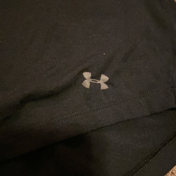 Under Armor Tank - Picture 2 of 3